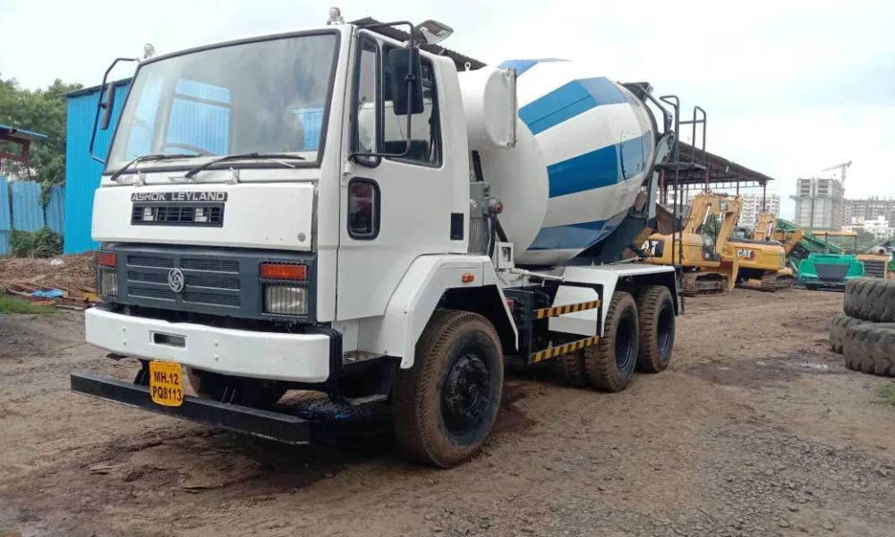 Ashok Leyland 2518 Transit Mixer